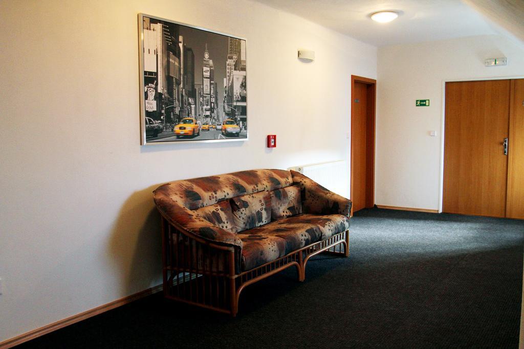 Hotel Slavia ตาบอร์ ภายนอก รูปภาพ